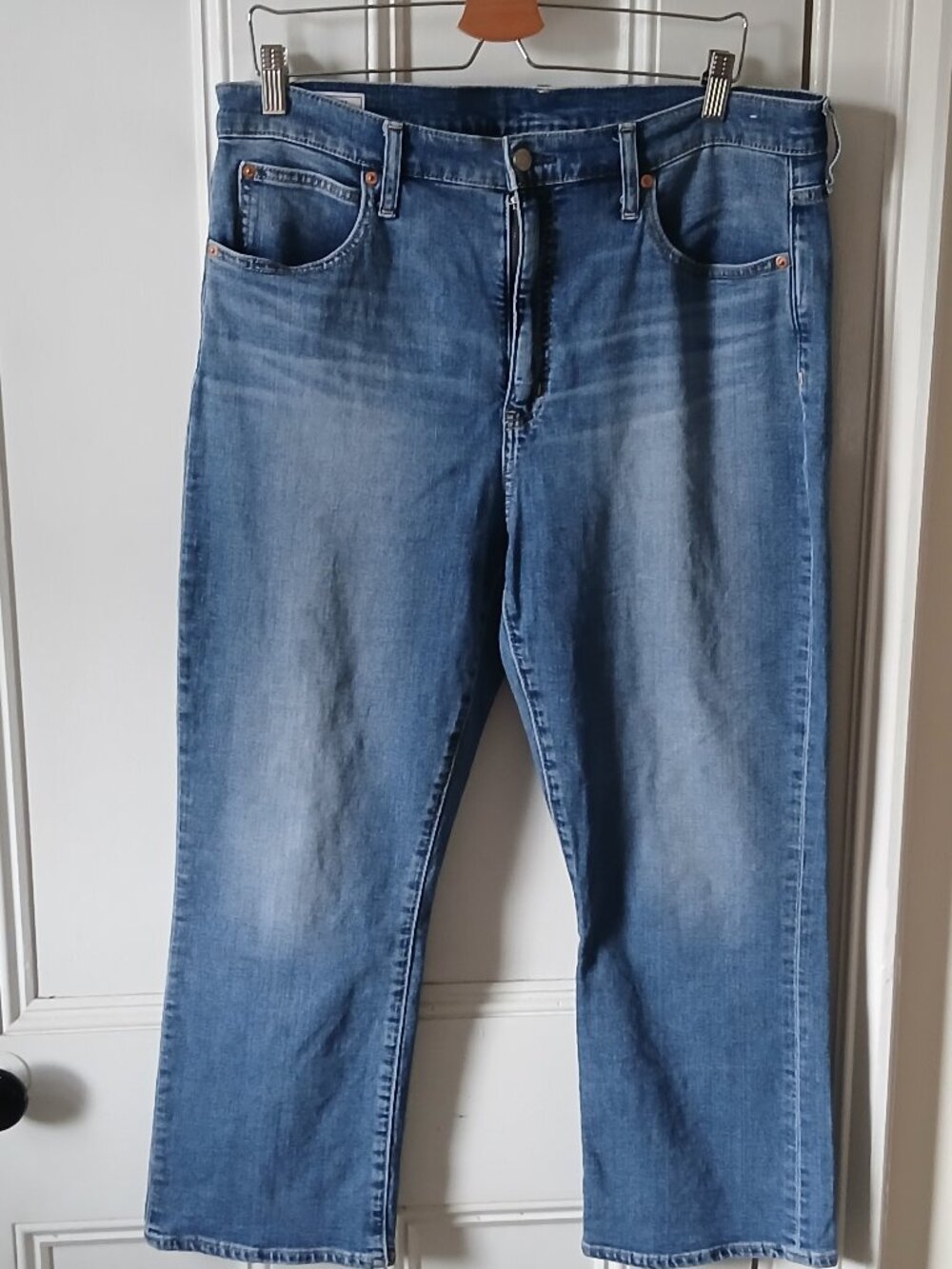 Gap ankle jeans kick crop size 33 like new blue